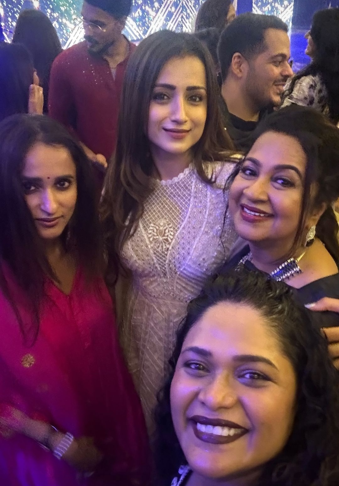 GRdtRNLWcAAUe10?format=jpg&name=large