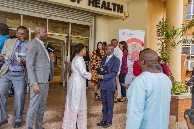 WashU_ICHAD's tweet photo. Don't miss our photo dump capturing the highlights of the MOU signing event between #ICHAD, The AfriChild Centre, and the Ministry of Health - Uganda, as we wind down the excitement! 💫 🌟 📸 https://t.co/XAqo7aTcOw