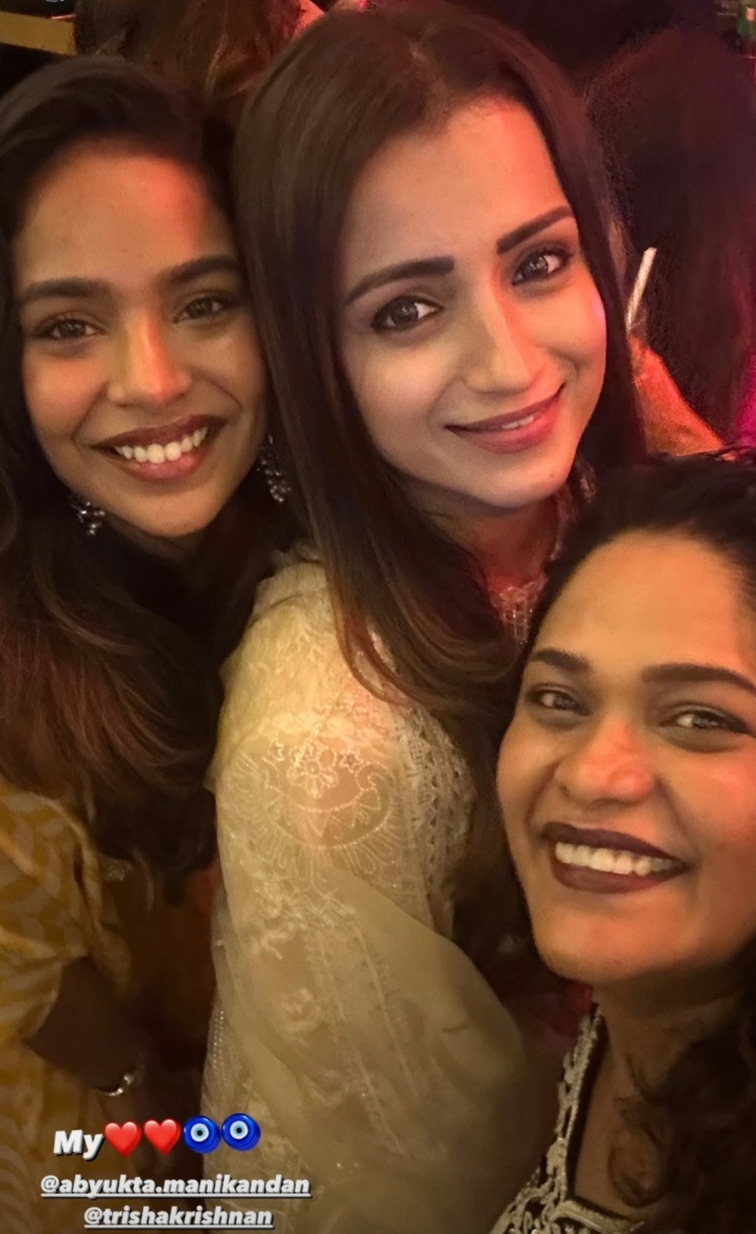 GRdtSWgXgAA_Lud?format=jpg&name=large