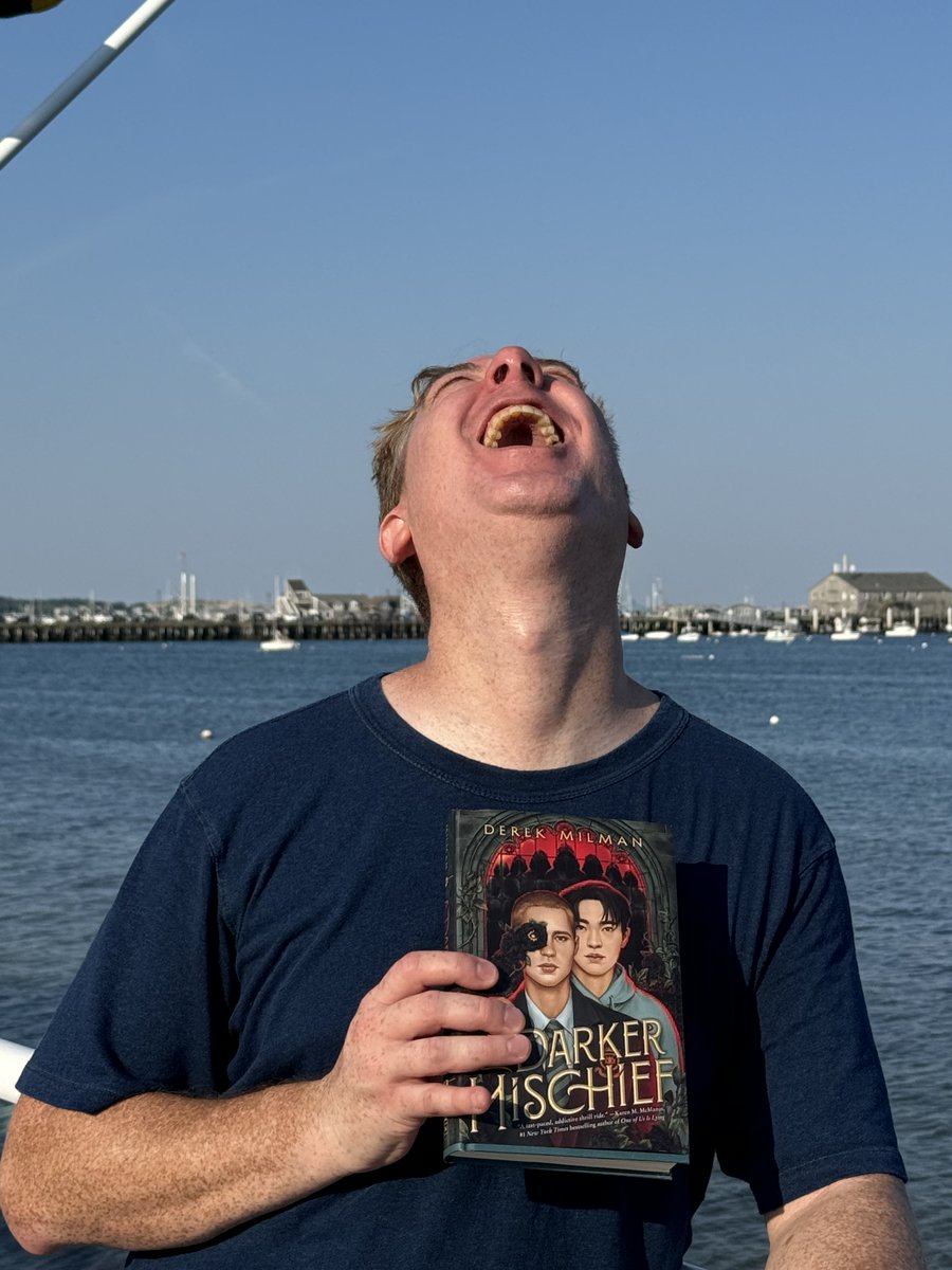 DerekMilman's tweet photo. A DARKER MISCHIEF is out in the world today! 
Please enjoy these photos of me letting go of this book now, as this story, and these characters, have been in my head since 2017. OMMGGGG.😭

Buy: https://t.co/b9SQO9YpsA
GR: https://t.co/Ddp39brKfO
Launch: https://t.co/n0diw9RDgM https://t.co/pbyLOKvDu2