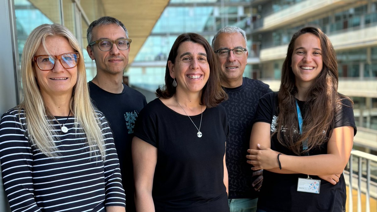 Centre for Genomic Regulation (CRG) (@crgenomica) on Twitter photo 🌟 Fita històrica per a la llengua!
<a href="/NatureComms/">Nature Communications</a> ha publicat un resum en català d'un estudi del #CRG liderat per <a href="/RodericGuigo/">Roderic Guigó</a> i <a href="/Silvia_Torello/">Sílvia</a>, que descriu un mètode per a la seqüenciació completa de molècules d’ARN.
🔗tinyurl.com/nbbzwsh6 🌟 Fita històrica per a la llengua!
<a href="/NatureComms/">Nature Communications</a> ha publicat un resum en català d'un estudi del #CRG liderat per <a href="/RodericGuigo/">Roderic Guigó</a> i <a href="/Silvia_Torello/">Sílvia</a>, que descriu un mètode per a la seqüenciació completa de molècules d’ARN.
🔗tinyurl.com/nbbzwsh6