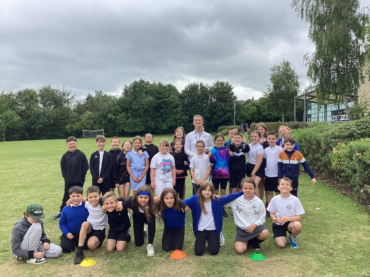 HighViewY4's tweet photo. We had a great time yesterday with Millie Forrest learning how to shot put and throw javelins! https://t.co/6FZTsoGCbp