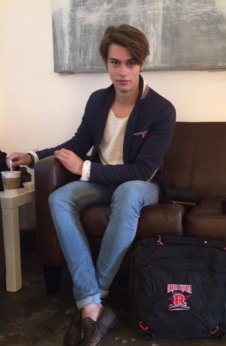 영화보는토끼 tweet media