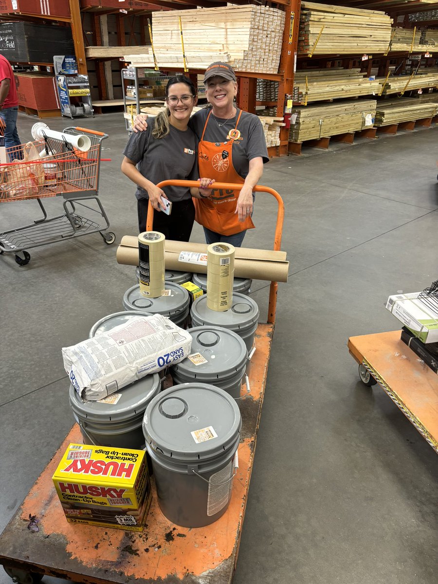 Chris price (@klugec) on Twitter photo We love our pros here at #0172, especially when they come in representing 🧡 <a href="/GairettLamkin/">GAIRETT LAMKIN, HOME DEPOT</a> <a href="/Tasha81033856/">Tasha</a> <a href="/SharptonDavid/">David Sharpton</a> <a href="/thdtunya/">Tunya Williams</a> We love our pros here at #0172, especially when they come in representing 🧡 <a href="/GairettLamkin/">GAIRETT LAMKIN, HOME DEPOT</a> <a href="/Tasha81033856/">Tasha</a> <a href="/SharptonDavid/">David Sharpton</a> <a href="/thdtunya/">Tunya Williams</a>