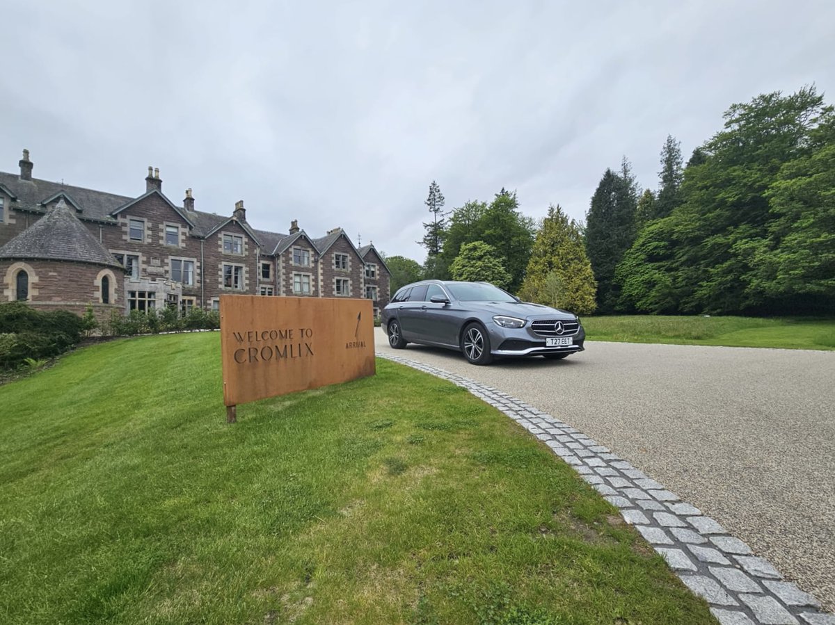 EdExecTravel's tweet image. Here we are again at @CromlixHotel near Dunblane as part of a tour.

The luggage-carrying capacity of our @MercedesBenz E-Class Estate came in really handy on this trip – 615 litres with the seats up!

#CromlixHotel #Dunblane #Scotland #ScottishTours #TourofScotland #Mercedes