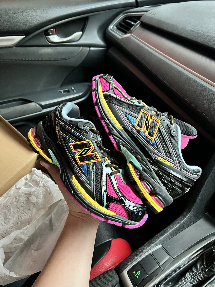 streetitems's tweet photo. https://t.co/1tZGjArg1e