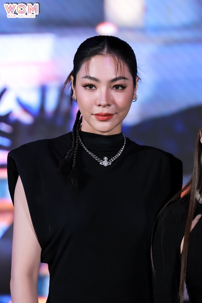 FayeOfficialFC's tweet photo. ชุดดำที่จริงใจ!!!

FAYEYOKO IZEZA 9STARSTUDIOS
#Uranus2324GalaPremiere https://t.co/zC9sE3dEs7