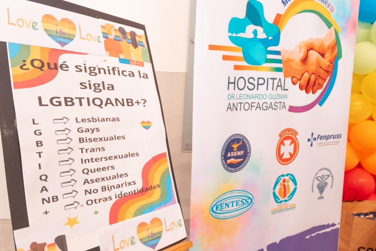 HospitalAntof's tweet photo. En el marco de lo que fue la conmemoración del #DíaDelOrgulloLGBTQ+, equipo directivo del #HRA y colaboradores, participaron en diversas actividades organizadas en nuestra institución por la #MesaDeGénero, Gremios y diversas unidades. 

#HRAEsInclusiónYDiversidad https://t.co/49laQElBtI