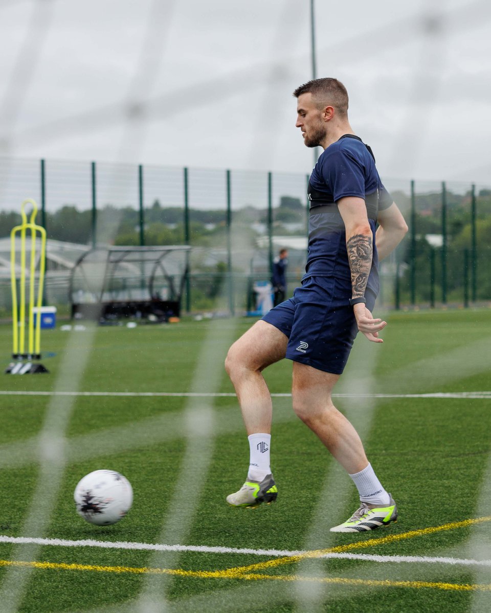 Settling in at NE10 🆕🏠

📲 <a href="/JamieBramwell3/">Jamie Bramwell</a> 
🎟️ bit.ly/GFCSeasonTicke…

#WorClub ⚪️⚫️