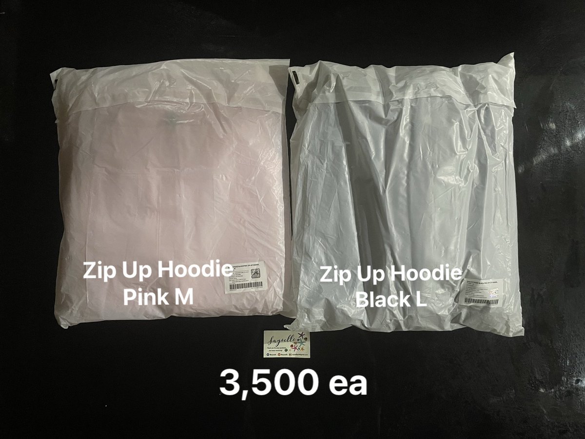 saysells's tweet photo. ✨SAYSELLS 3RD ANNIV SALE✨

wts/lfb ph/help rt/on hand

BLACKPINK ASSORTED ITEMS
—Zip Up Hoodie
—Card Holder, PC Set
—MSH, Born Pink, Finale Keyring

Reply mine/dm

✅Gcash,BPI,Shopee (+15%)
📦GGX,J&amp;T,SDD,SCO,Flash
🗓DOP July 31,100 DP for every 1K
✔️can ship WW

#SaysellsOH https://t.co/8Rr15YPuQN