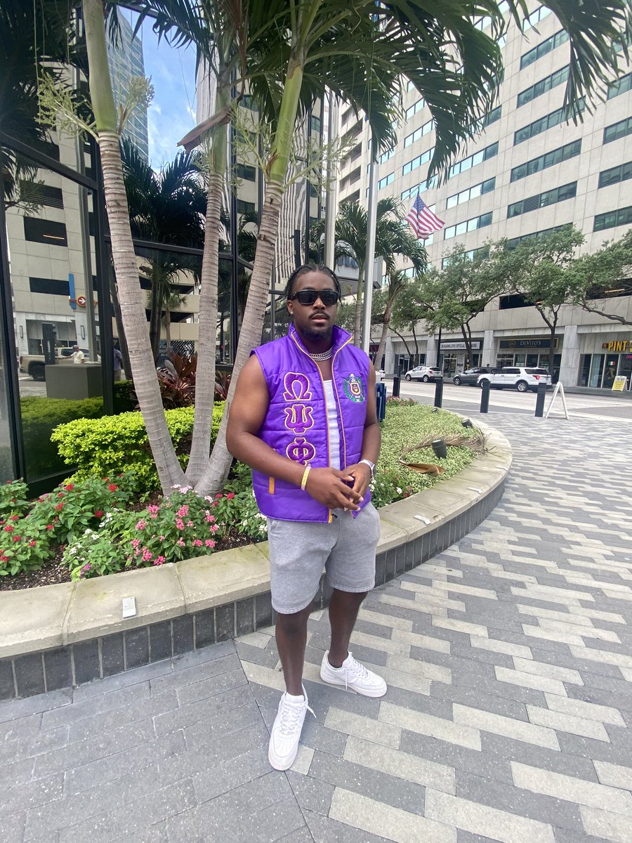 Henry Hill Jr tweet media