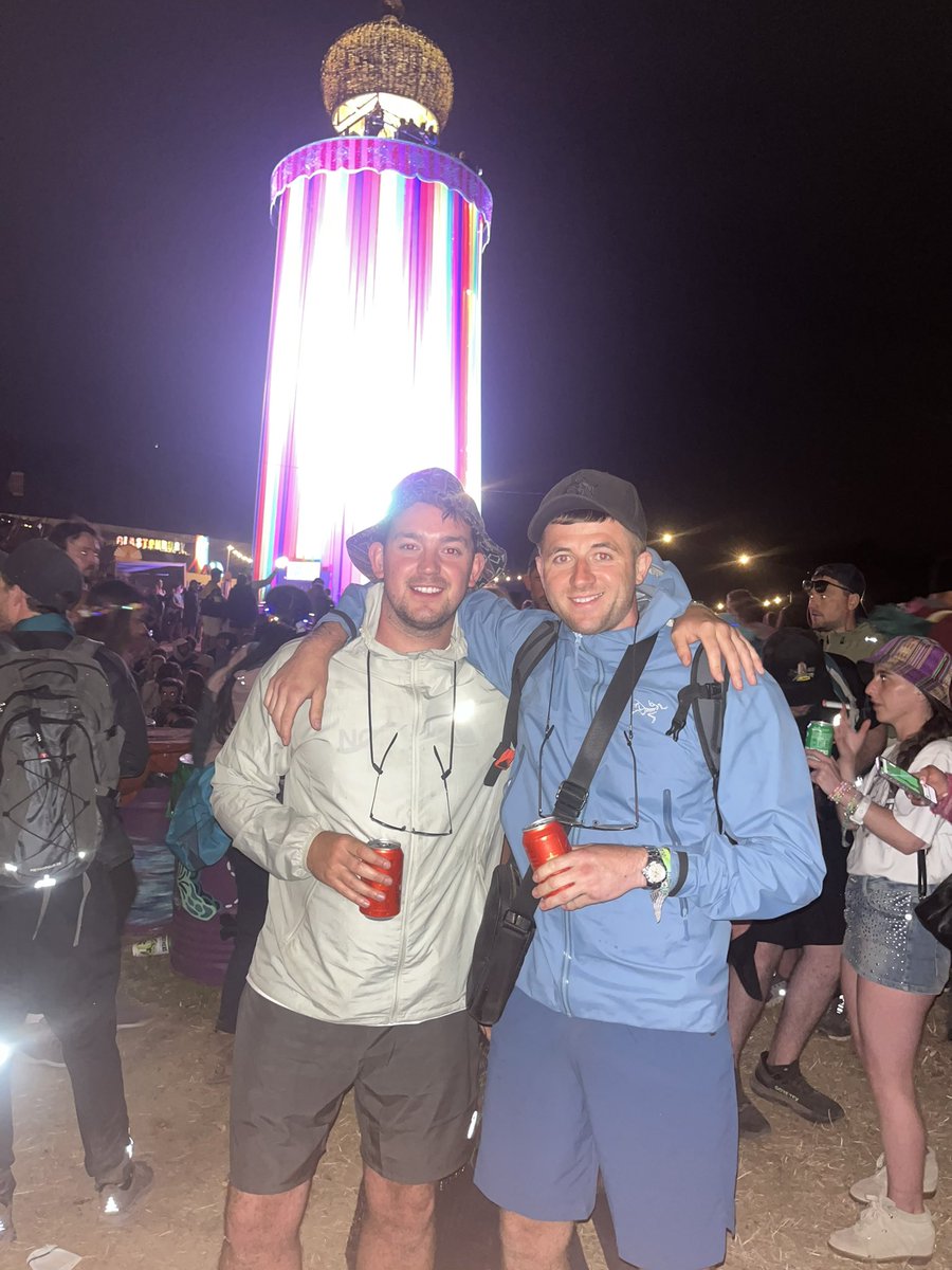 jay_smigga's tweet photo. Glastonbury 2024 best place ever ❤️ https://t.co/njS4Pz8Ys1