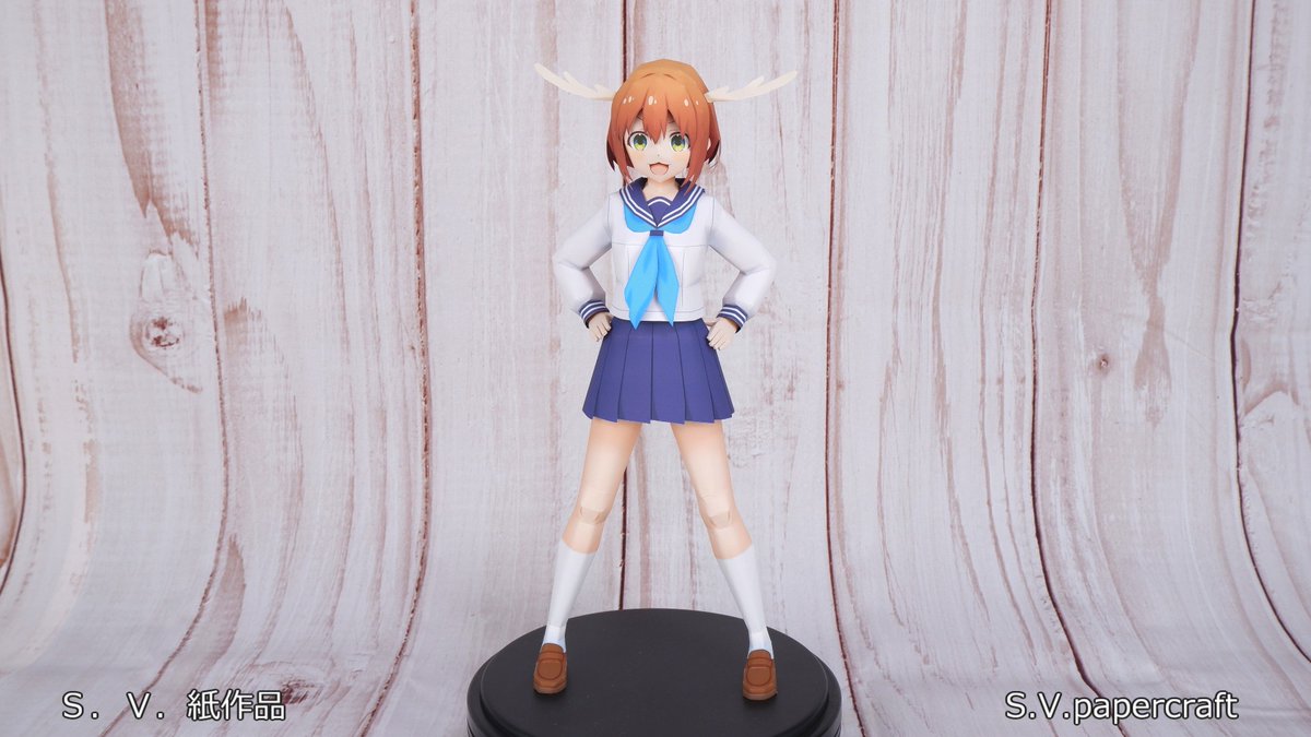 ペーパークラフト 鹿乃子のこ（のこたん） 仕上がり寸法245mm、A4