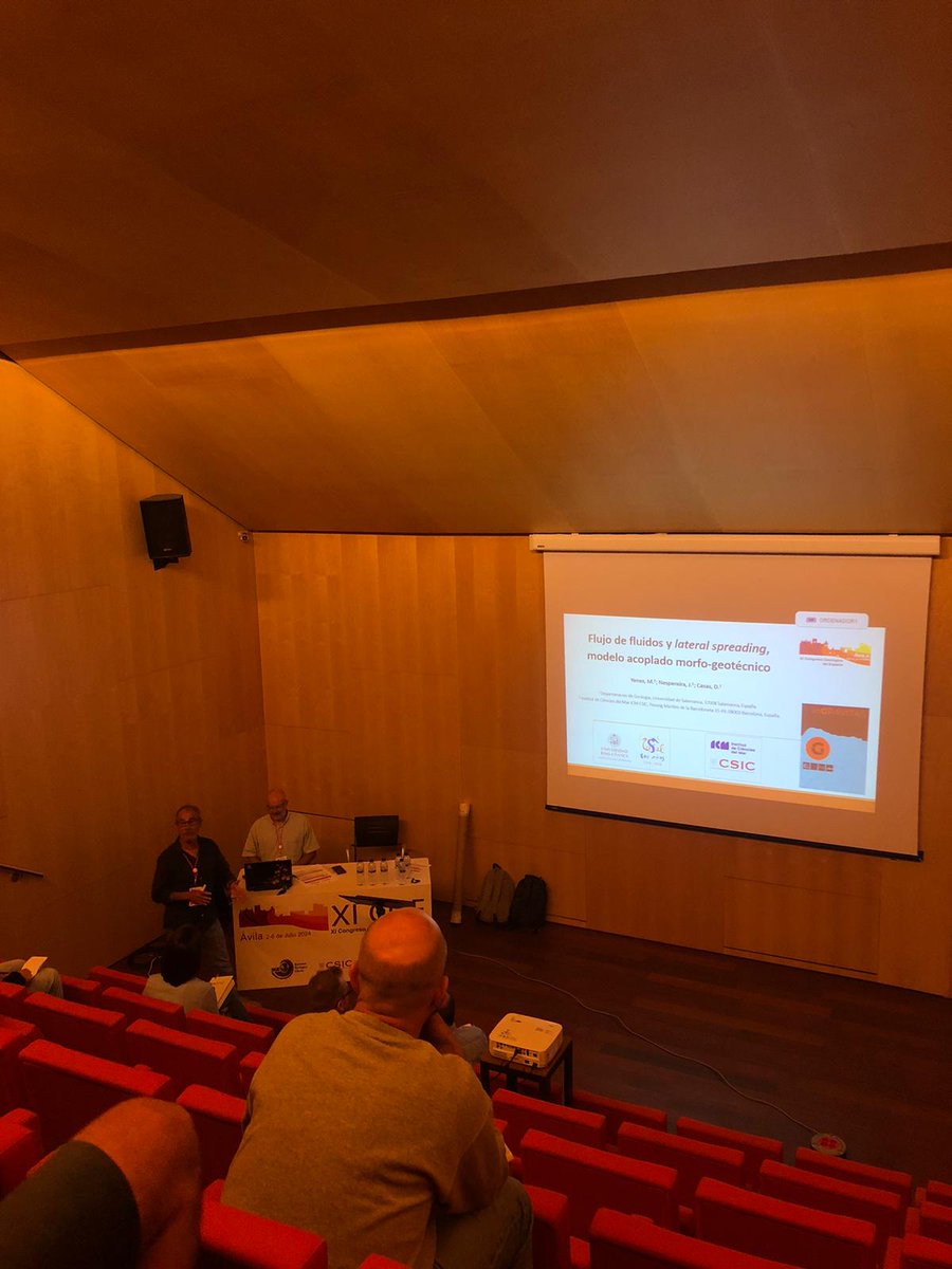 inGRAVITAS está en el #xicongresogeologico2024 

Nuestro compañero <a href="/MarianoYenes/">Mariano Yenes</a> empieza el día presentando parte de los resultados obtenidos en el simposio de migración de fluidos 🫧🌊 en #Ávila