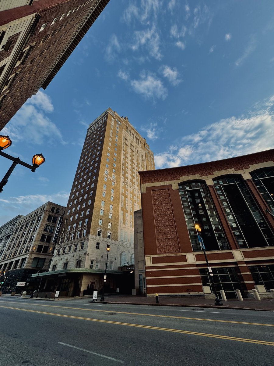 vintiga's tweet image. Something Random

#SomethingRandom #RandomShot #RandomSpot #Dowtown #StLouis #DowntownStLouisr #Outside #WalkAbout #PhotographyIsArt #Photography #Preset #ShotOniPhone #iPhone #iPhone15 #iPhone15ProMax