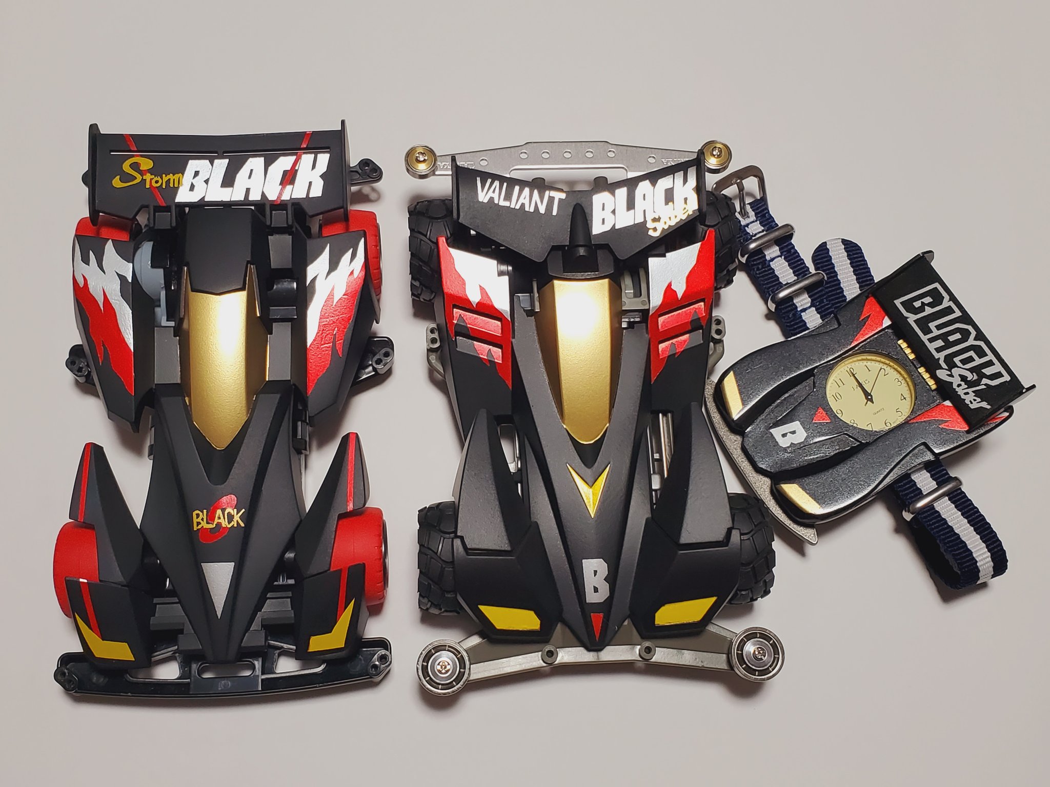 サイクロンマグナム　完成品 フルカウルミニ四駆30周年記念！ミニ四駆「サイクロンマグナム