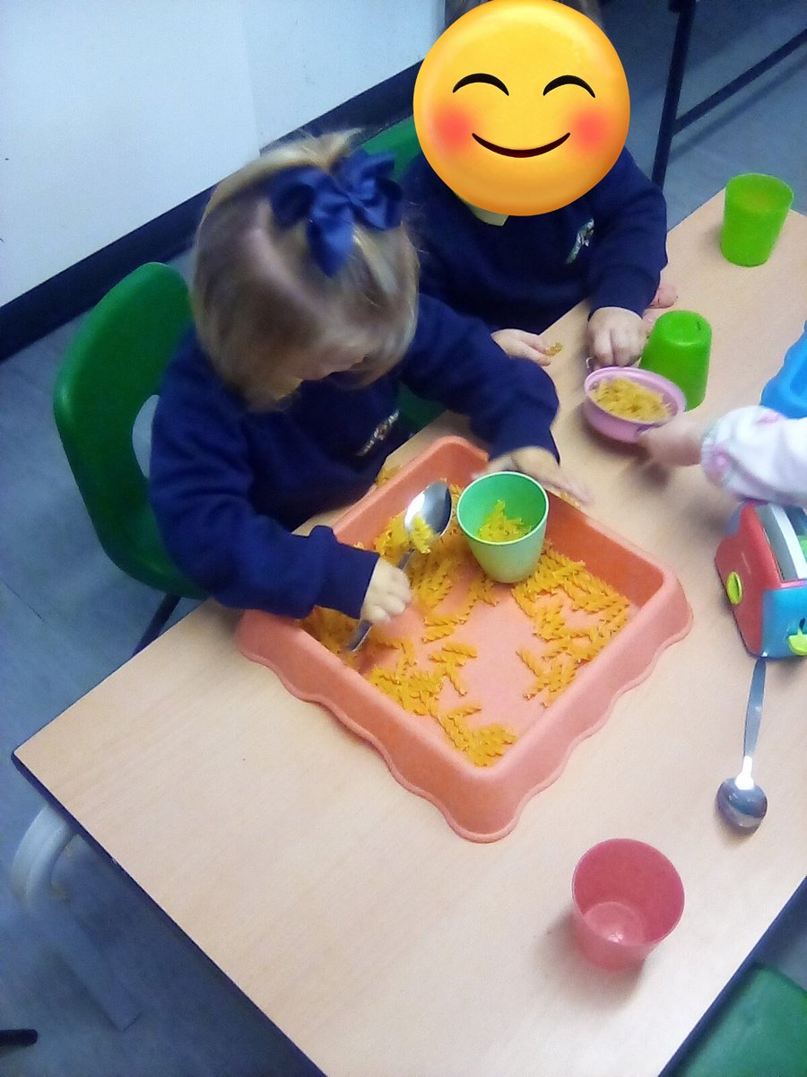 FieldOfDreamsL7's tweet photo. Toddler Room using pasta to practise our fine motor skills. Scooping and pouring. #FODPD #FODNURTURE https://t.co/onkoD3yqDT
