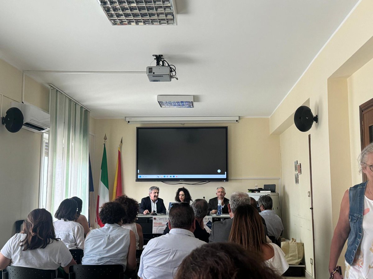 CislSicilia's tweet photo. Oggi e domani a Messina e a Barcellona Pozzo di Gotto seminari su bilateralità artigiana, strumenti sostegno welfare lavoratori e a imprese. Una rete strutturata di prestazioni, ammortizzatori sociali, assistenza sanitaria integrativa e sostegno sul tema sicurezza e lavoro https://t.co/yUH2W6dYeF