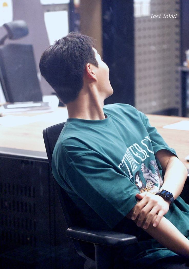 bbiro_rong_K's tweet photo. 여늠이의 흉곽 https://t.co/on67Q4DxBq