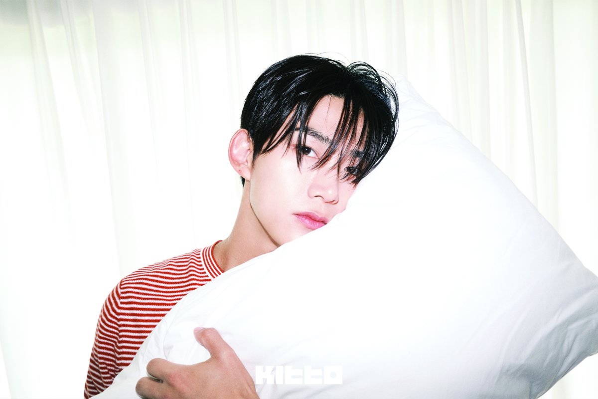 2PMとしてその名を広め、現在は世界中で活躍するアーティスト、オク