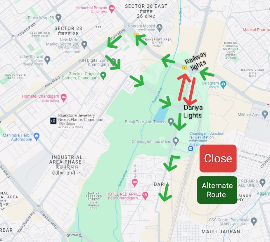 trafficchd's tweet photo. #TrafficAdvidsory #TrafficAlert
#trafficdiverson
#Madhyamarg towards Rialway Station, Dariya
Road closure from Railway light point towards Railway station and from T point Dariya light point towards Railway station light point incoming & outgoing road due to caving in of road. https://t.co/i248ITrxnY