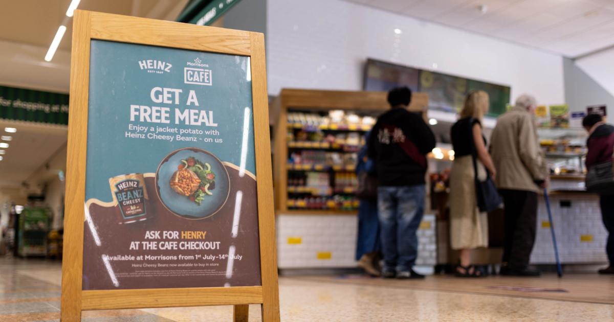 dumbartonreport's tweet photo. Morrisons Café have announced that they are offering free meals to customers who say this magic word. https://t.co/KAYonUjTah 👇 Full story https://t.co/kX3DTJo97I