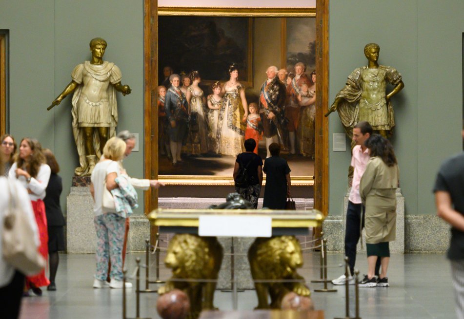 museodelprado's tweet photo. Esta tarde comienza el Curso de Verano "El Prado del siglo XXI", organizado por la Fundación Amigos Museo del Prado y @unicomplutense y la colaboración de #FundaciónACS https://t.co/38LKSeHLge https://t.co/rhp7Obr2qR