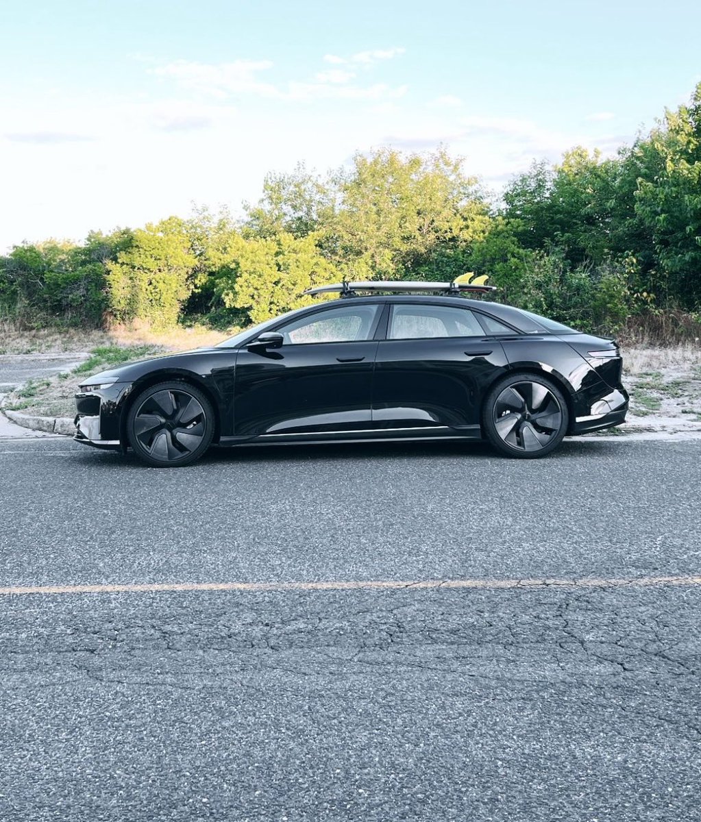 spactakular's tweet image. Good morning, team #LCID 🍏 #LucidAir Photo credit by ChristopherSchultz