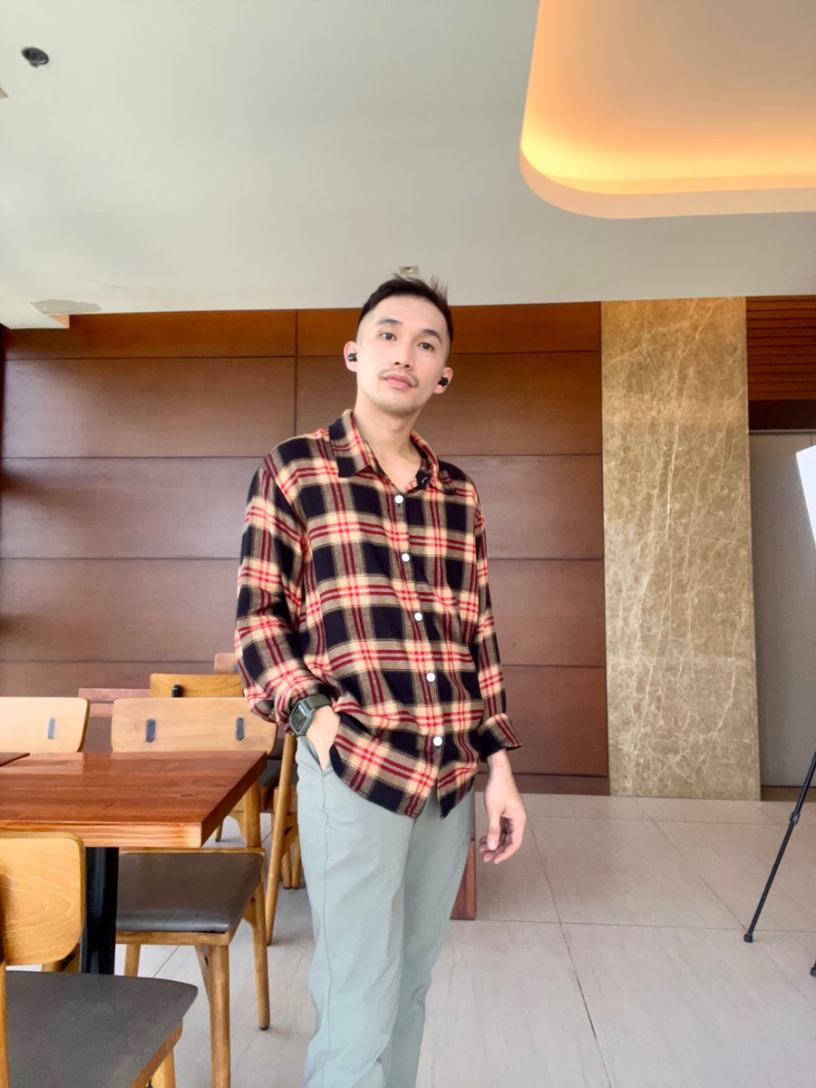 Franz_HL's tweet photo. Starting a NEW Journey. Last photo ko sa company's HO. 😂 https://t.co/EHPOImrjM2
