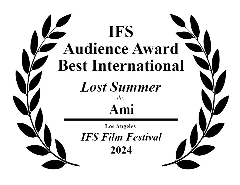 lost_summer_889's tweet photo. 🎊𝐂𝐨𝐧𝐠𝐫𝐚𝐭𝐮𝐥𝐚𝐭𝐢𝐨𝐧𝐬✨

#IFSfilmfestival にて #ロストサマー が外国映画観客賞を受賞いたしました！

私にとって最もうれしい賞。
チームの皆とも喜びを分け合えました。

現地で受けとめてくださった方々お一人おひとりのお顔を浮かべ感動しています。

心より感謝申し上げます。麻美 https://t.co/4hlQW4xeuO
