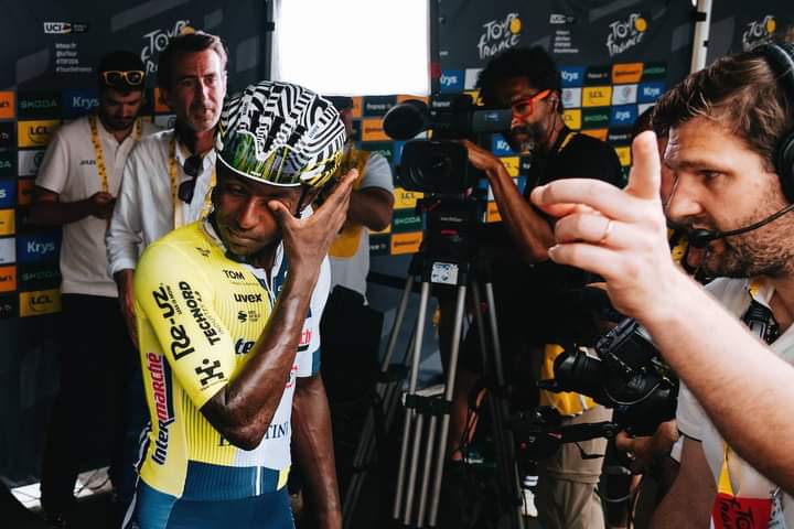 CyclemZansi's tweet photo. Africa's Day at the #TourDeFrance #Eritrea https://t.co/LPJEC7PVHQ