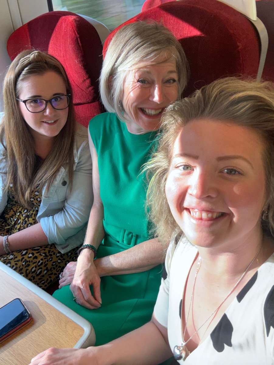 Burleywoodheadp's tweet photo. Than you to @LettersSounds for an inspirational and ‘wandeful’ conference #everychildareader https://t.co/4wcxkBR6ot