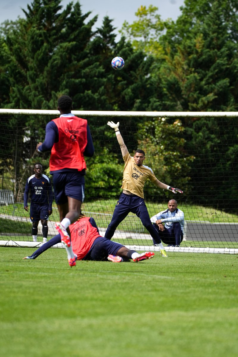 AJ Auxerre tweet media