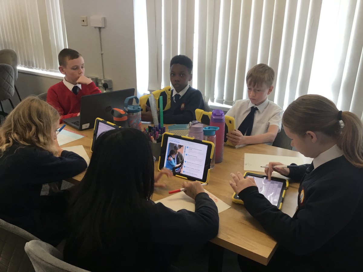 GA_Bury's tweet photo. Our political parties are hard at work on their presentations ahead of the #GeneralElections2024 on Thursday. Who will you vote for? 🔴🔵🟡🟢 #Year6GA #PSHEEdGA #ComputingEdGA #EnglishEdGA https://t.co/c1oeW2sxGw