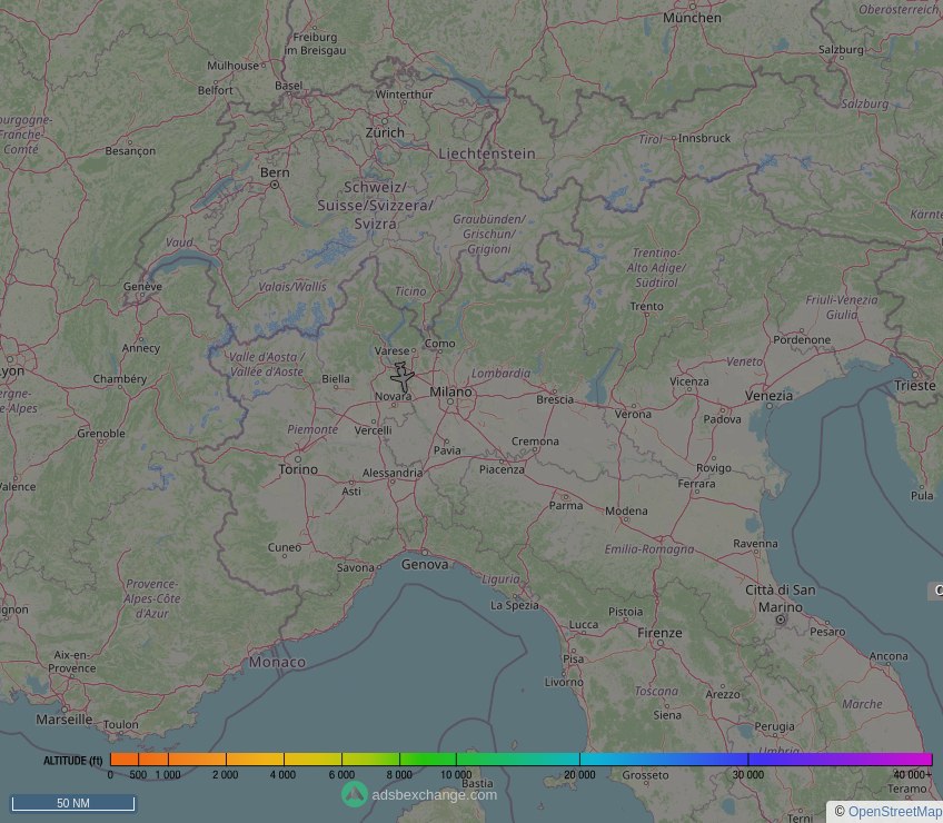 IntelskyB's tweet image. 🇺🇸 United States Air Force ✈️ GLF5 ( Gulfstream C-37A ) (01-0030, #AE115E) as flight #VALOR30 was just spotted over 🇮🇹 Varese, #Italy at ☁️ 825 ft.

🔴 Live tracking:
global.adsbexchange.com/?icao=AE115E

🖼️ by doppio.sh