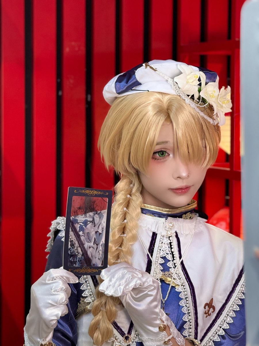 QiYao_QiYin's tweet photo. 小贞德在乌丸屋打工的一天✨

#娼年貞德 - 柒音
#jeanne #jeannecosplay
#娼年ジャンヌ #cosplay 
#池咲ミサ #美少年 https://t.co/lnIAC0NOR0