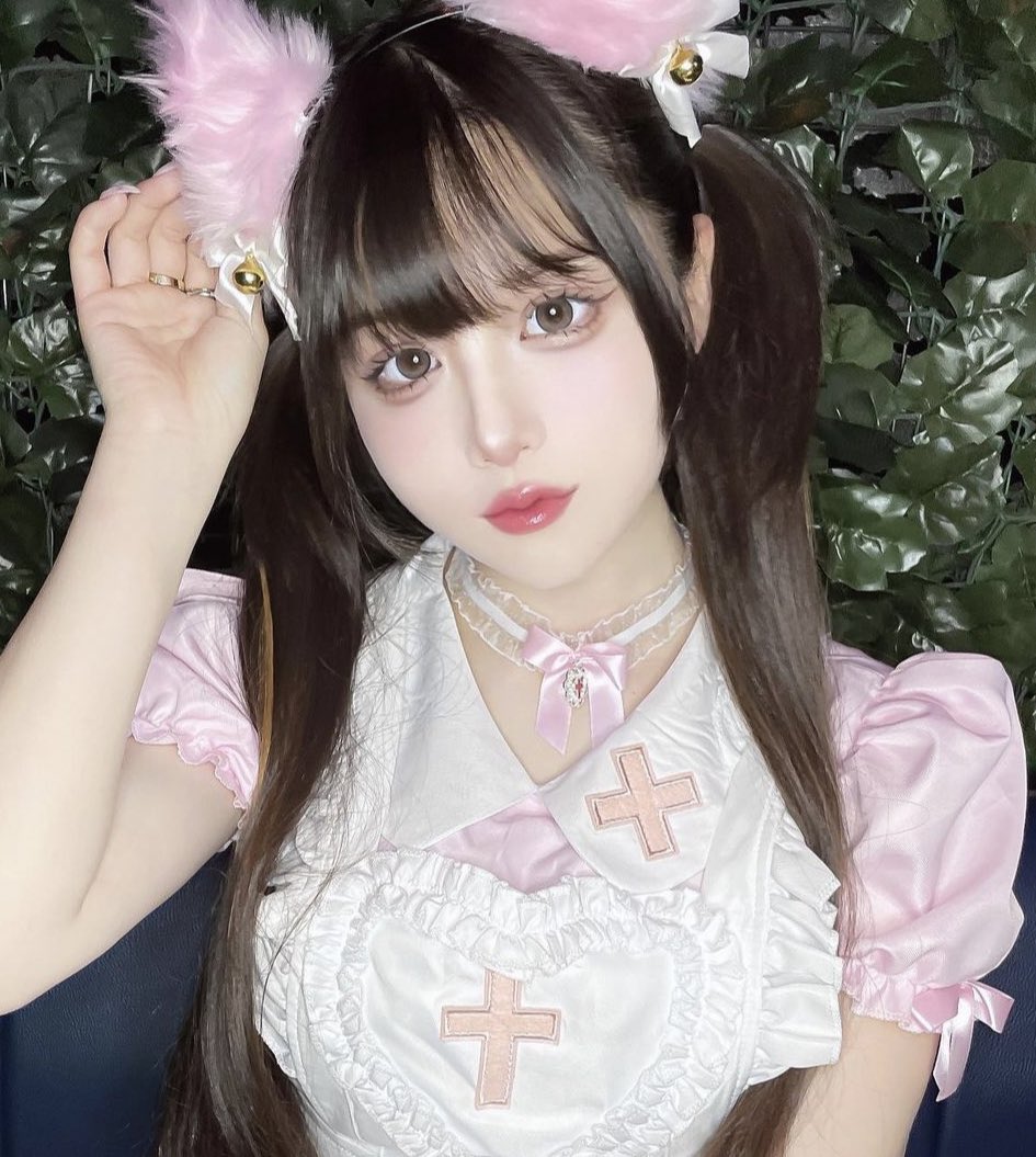 Shebat_hw's tweet photo. 💜本日(7/2)出勤の魔女💜

BARtime
こむぎ@cottoncandy0709
きあら@_kiara1201_

NIGHTtime
本日の営業はございません

˚✩∗*ﾟ⋆｡˚✩☪︎⋆｡˚✩˚✩∗*ﾟ⋆｡˚✩⋆｡˚✩

営業時間

BAR…19:00-23:00
NIGHT…0:00-5:00

˚✩∗*ﾟ⋆｡˚✩☪︎⋆｡˚✩˚✩∗*ﾟ⋆｡˚✩⋆｡˚✩ https://t.co/5UNIz83idN
