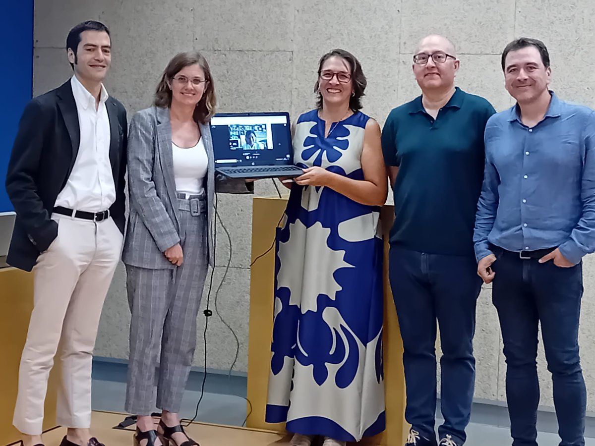 postgradoUPO (@postgradoupo) on Twitter photo Felicitamos a los nuevos #Doctor@sUPO que han defendido su #Tesis durante el mes de junio en la <a href="/pablodeolavide/">Pablo de Olavide</a>
¡Enhorabuena a tod@s por vuestros trabajos y mucha suerte en esta nueva etapa que comienza! 👏👏 .
#PostgradoUPO #NuevosDoctores #proudtobeupo #TalentoUPO Felicitamos a los nuevos #Doctor@sUPO que han defendido su #Tesis durante el mes de junio en la <a href="/pablodeolavide/">Pablo de Olavide</a>
¡Enhorabuena a tod@s por vuestros trabajos y mucha suerte en esta nueva etapa que comienza! 👏👏 .
#PostgradoUPO #NuevosDoctores #proudtobeupo #TalentoUPO