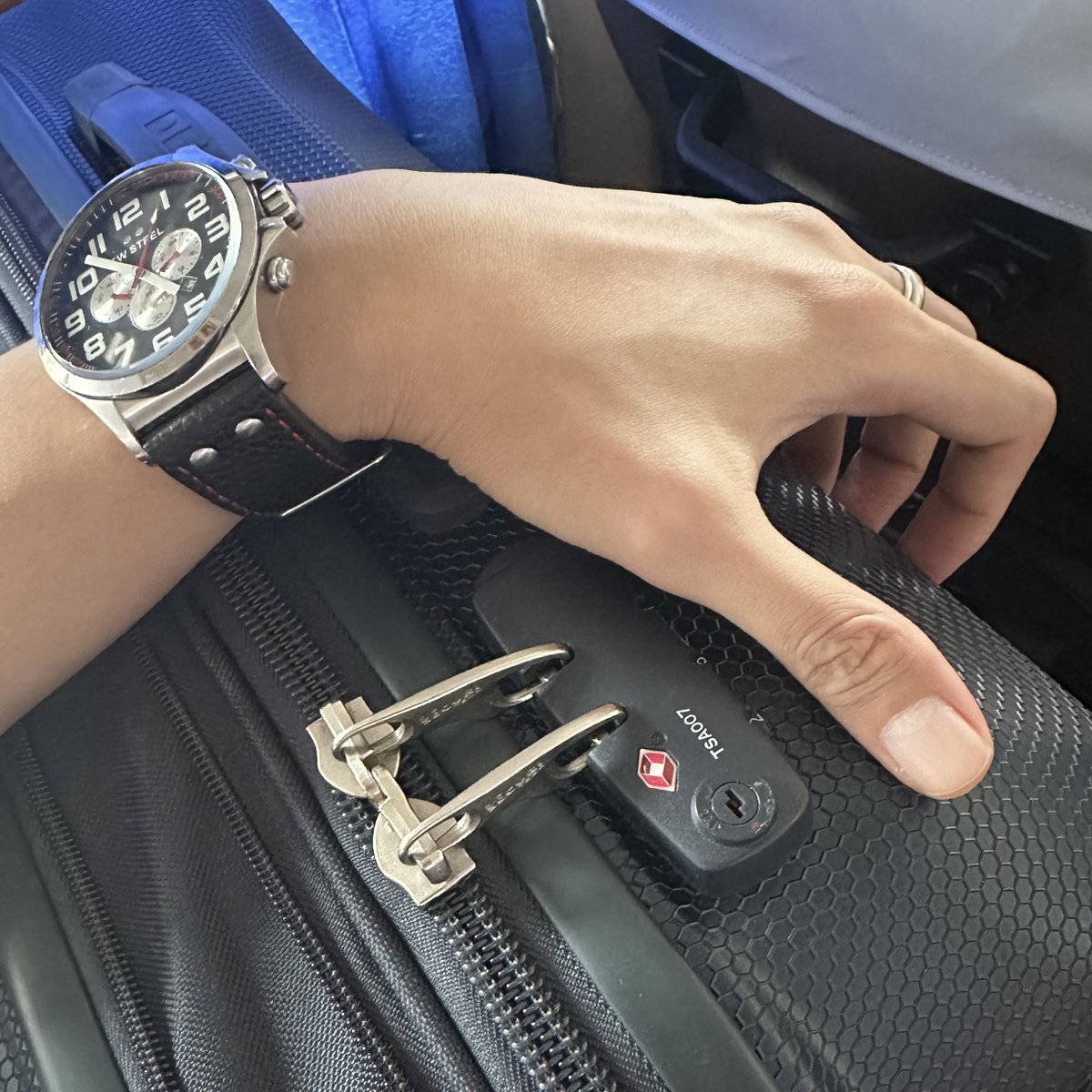 otw to Makati for tonight's rope jam. :)  see y'all soon!