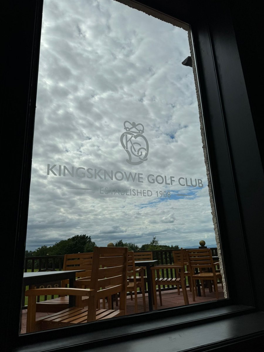 ShowcaseEdin's tweet photo. 72 holes (4 rounds) of golf in one day. 5:30am untilt 10pm all in aid of @MacmillanCancer. 🏌️‍♀️⛳

48,000 steps, 2,400 shots between - they smashed it!

https://t.co/afC1u80kUa
https://t.co/H5W4kQL2Fa https://t.co/4nGijOoASV