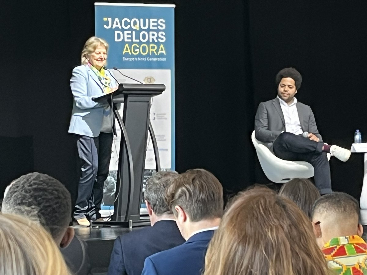 eupinions (@eupinions) on Twitter photo „The future of Europe requires a lot of know how, a lot of technology and investments.“ <a href="/BertelsmannSt/">Bertelsmann Stiftung</a> <a href="/GED_Tweet/">Global & European Dynamics 🇪🇺 🇺🇦</a> „The future of Europe requires a lot of know how, a lot of technology and investments.“ <a href="/BertelsmannSt/">Bertelsmann Stiftung</a> <a href="/GED_Tweet/">Global & European Dynamics 🇪🇺 🇺🇦</a>