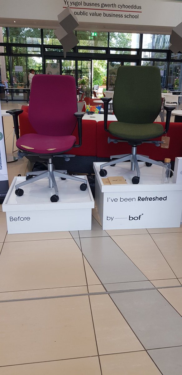Complementary bags made from recycled materials by <a href="/bof_furniture/">🛋️🌱bof_furniture</a>. They are all different, choose your colour and enjoy the #acadmarketing2024 <a href="/cardiffbusiness/">Cardiff Business School</a>