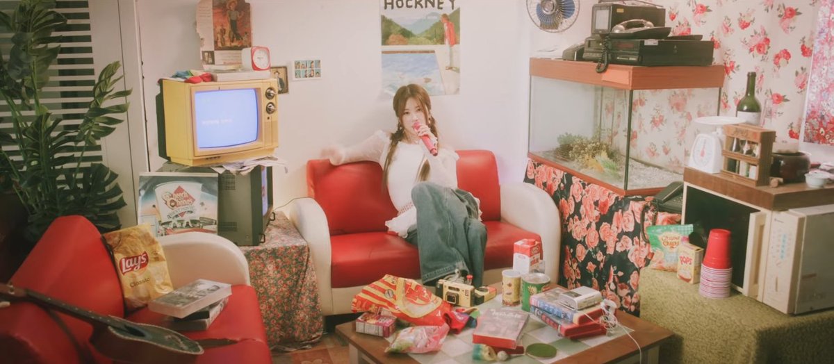 dreamwithapink's tweet photo. Park Chorong's "Fallin'" MV has now released.

📎https://t.co/oqqN4fnVHD

#박초롱 #에이핑크 https://t.co/eO7uU7ohWp