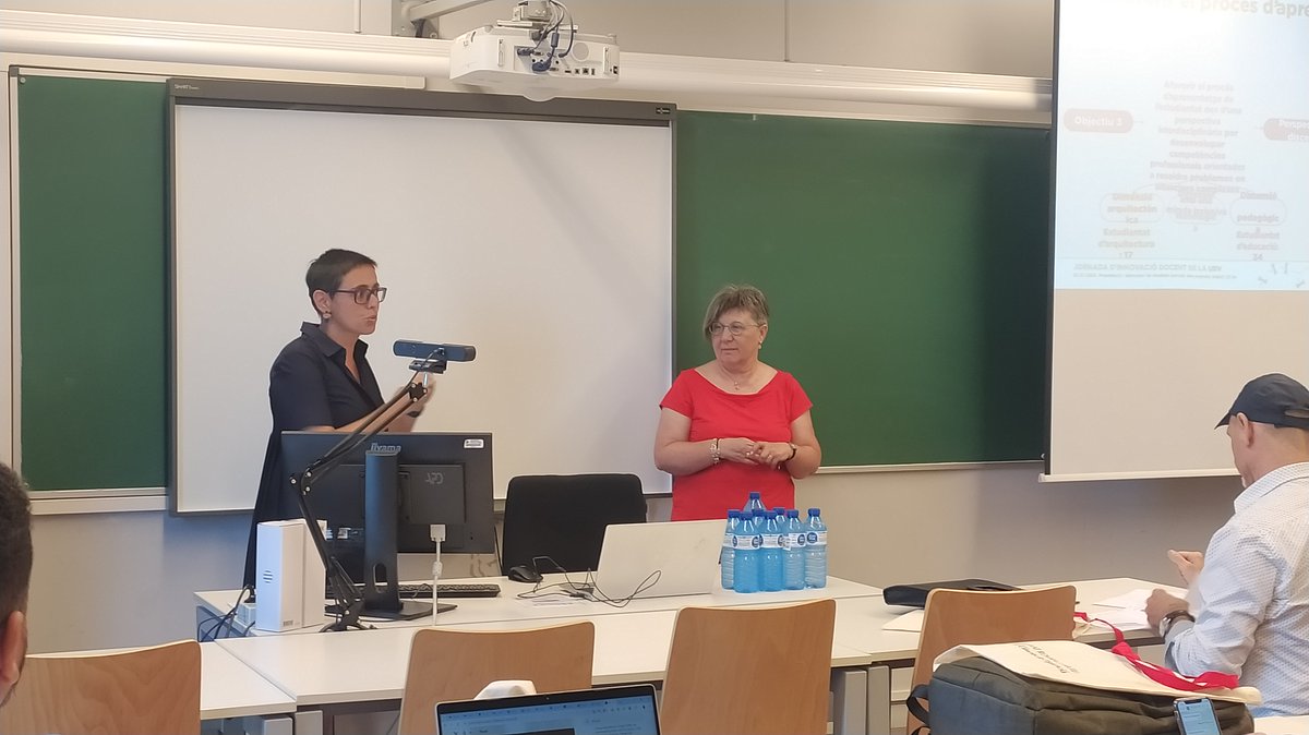 ARGET (@argeturv) on Twitter photo <a href="/ICEURV/">ICE-URV</a> <a href="/universitatURV/">Universitat Rovira i Virgili</a> Mercè Gisbert i Mariona Genís presenten "Nous escenaris per a l'aprenentatge i la innovació docent" un projecte interdisciplinari per al desenvolupament de competències i el disseny de les escoles del futur #DobleTitulacióEducació #Arquitectura
#TeachingLab #FCEP #ETSA #ETSE <a href="/ICEURV/">ICE-URV</a> <a href="/universitatURV/">Universitat Rovira i Virgili</a> Mercè Gisbert i Mariona Genís presenten "Nous escenaris per a l'aprenentatge i la innovació docent" un projecte interdisciplinari per al desenvolupament de competències i el disseny de les escoles del futur #DobleTitulacióEducació #Arquitectura
#TeachingLab #FCEP #ETSA #ETSE