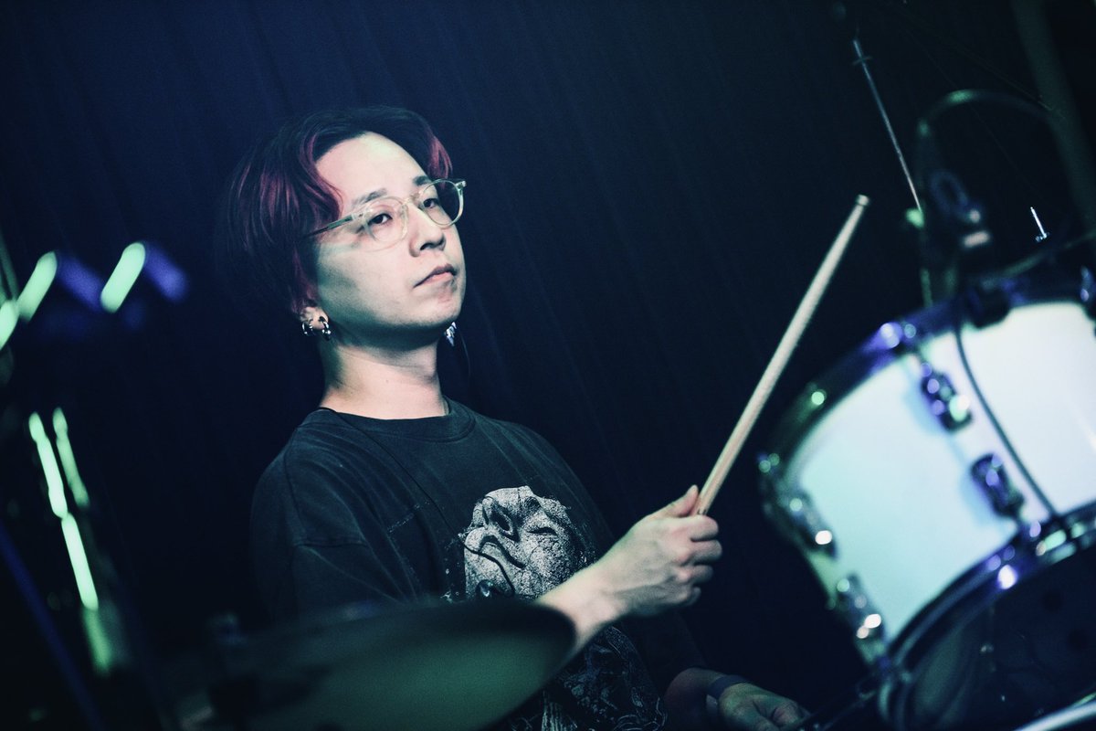 _13_13_13_13's tweet photo. 2024.0629 #Aftertalk presents
「#MASHUPFES 」at東京 下北沢LIVE HOLIC
#青木まりこ現象
Photo byまいつむり。@tsumuriiiiii49
素晴らしいお写真ありがとうございます。楽しかった、、 https://t.co/2A2ixm3sq4