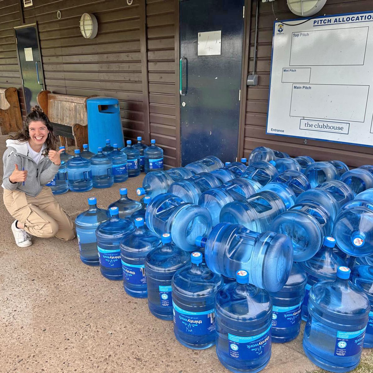 ThirstyWorkLtd's tweet image. We’re delighted to keep cyclists hydrated along the way at the Nello, a 60 or 100 mile cycling event to raise funds for FORCE Cancer Charity.
Well done to all of the participants who took part! 👏
#NelloCycleRide #FORCECancerCharity #waterdelivery #cyclingevent #event #devon
