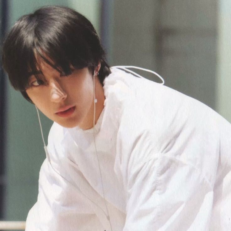 daintoiny's tweet image. 