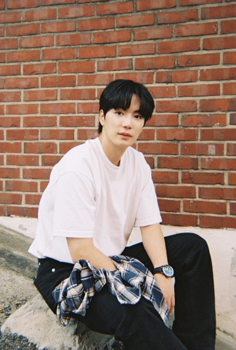 em_jonghyeon's tweet photo. [#PHOTO]
그 시절 우리가 좋아했던 종현
🔁 공유하기 꾸욱

#쫑LOG
#KimJonghyeon #김종현 https://t.co/0NwPduntA4