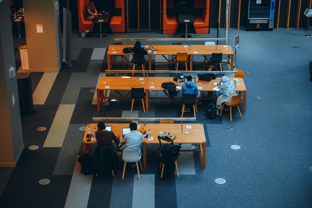 📚 Looking to study on campus over the summer?

Find out everything you need to know, including top places to study, library access and support services, in the thread below 🧵👇