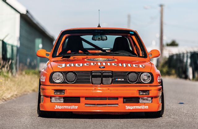 Pocket rockets don't come prettier than this 1988 #BMWE30 M3 Evo II now, do they?